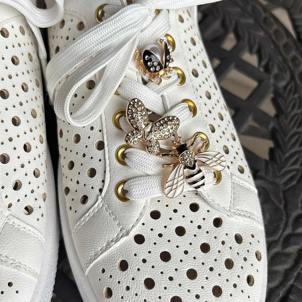 Dolce Vita White Roxane Perforated Sneakers with Bee Embellishments - Picture 3 of 8